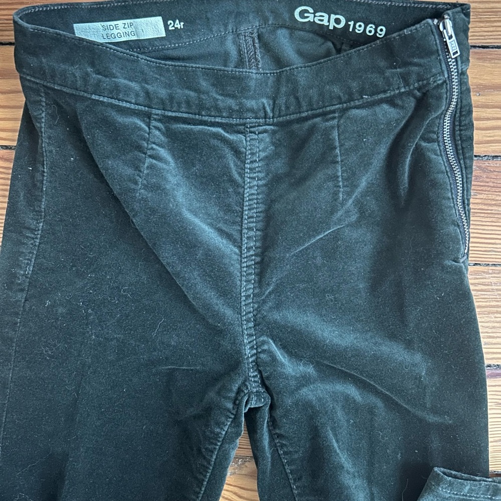 GAP velvet slim pants with Side Zip